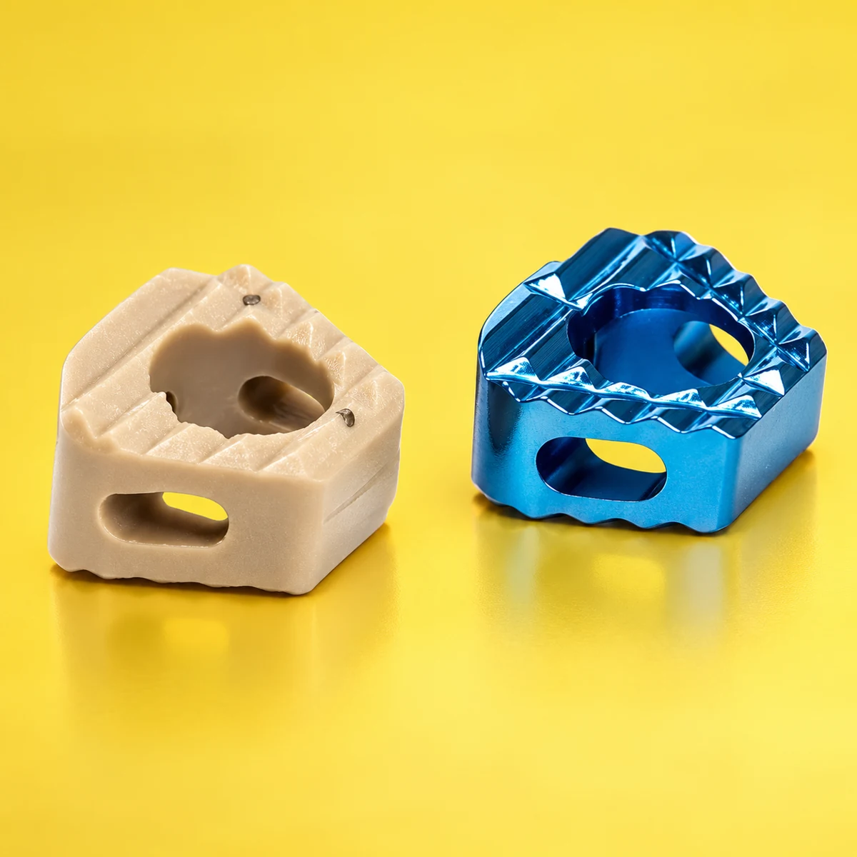 Spinal cages
